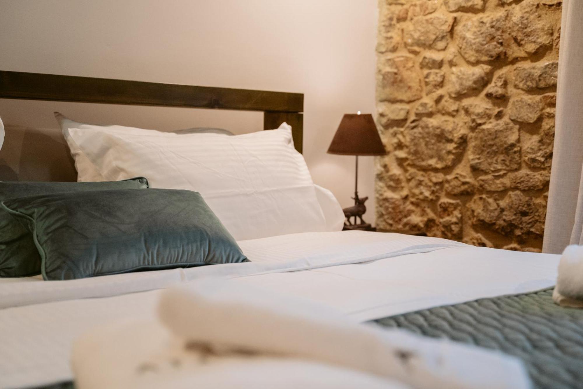 Afanos Guesthouse Арахова Екстер'єр фото