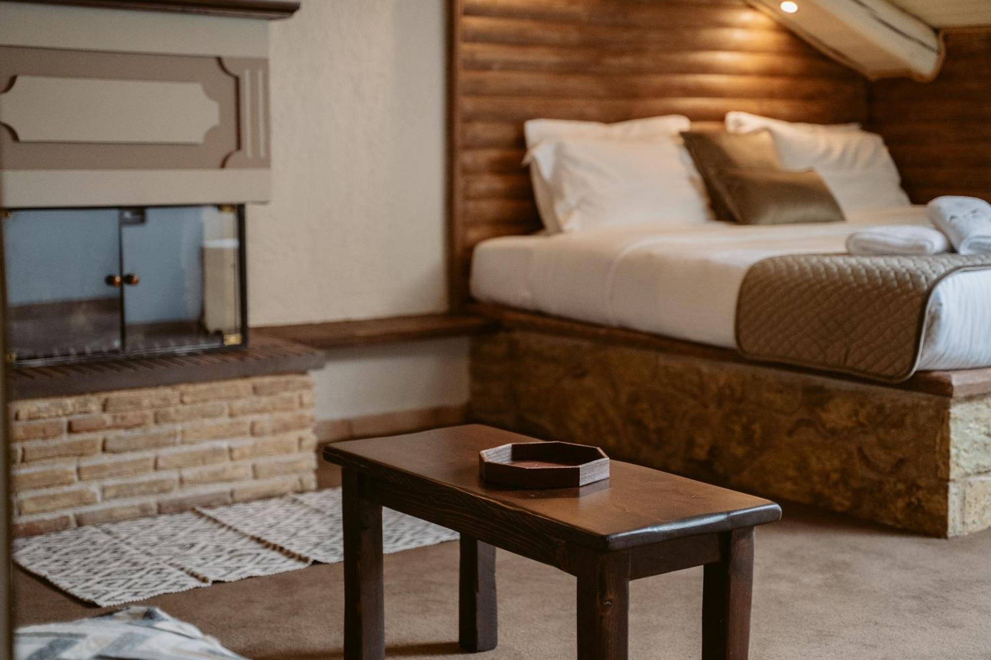 Afanos Guesthouse Арахова Екстер'єр фото